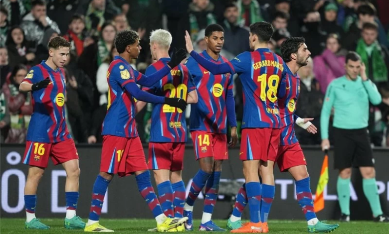 برشلونة ضد فياريال.. موعد المباراة وصراع صدارة الليغا