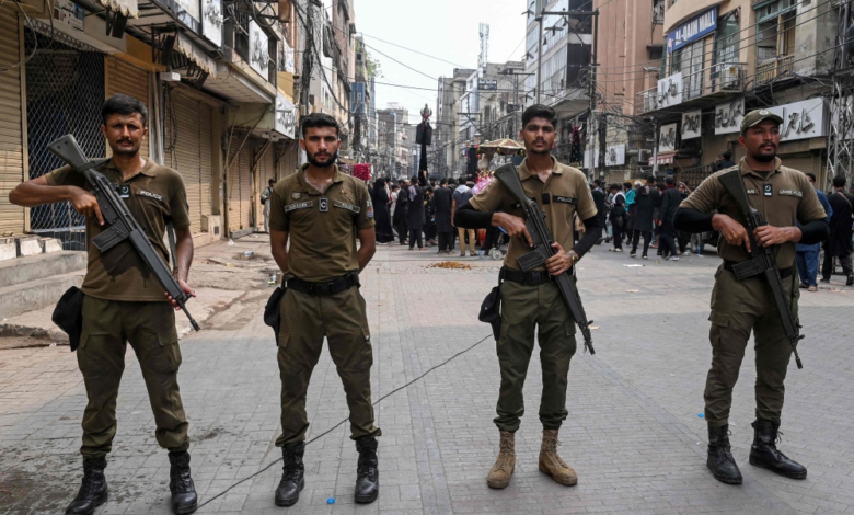 مقتل 197 مسلحاً في عمليات مكافحة الإرهاب بباكستان: تفاصيل مواجهات بلوشستان