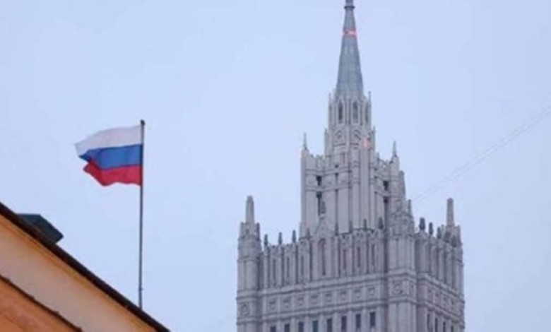 روسيا تطرد دبلوماسياً ألمانياً رداً على برلين: تفاصيل الأزمة