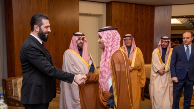 الرئيس السوري يلتقي وزير الثقافة السعودي في معرض دمشق للكتاب 2026