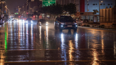 إنذار أحمر في الرياض: أمطار غزيرة وسيول متوقعة