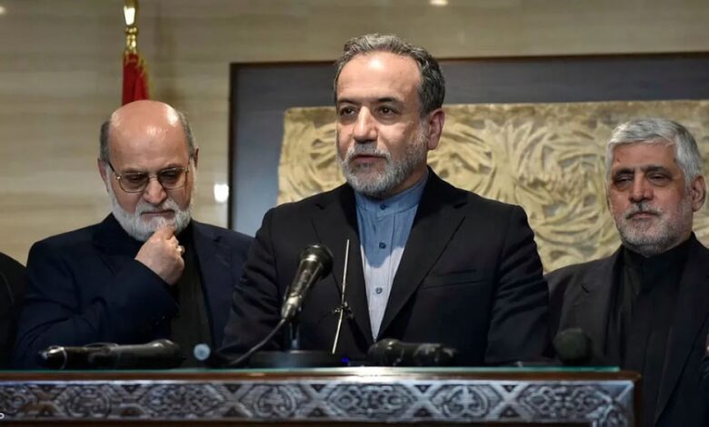 Araghchi questions Washington's seriousness: We will not stop enrichment and are ready for war