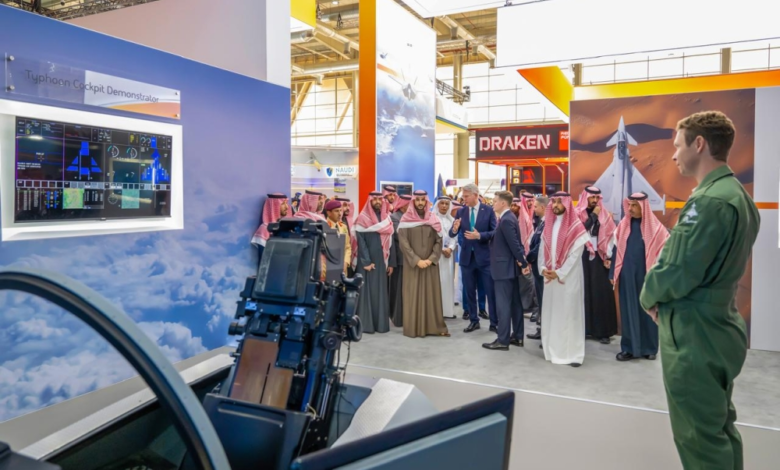 وزير الدفاع يفتتح معرض الدفاع العالمي: ريادة وتوطين للصناعة