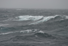 حالة الطقس اليوم في السعودية: رياح مثيرة للغبار وضباب