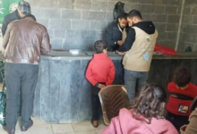 مركز الملك سلمان للإغاثة يوزع قسائم كسوة الشتاء في درعا