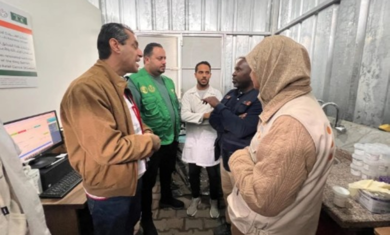 مركز الملك سلمان يدشن عيادة الولادة بمستشفى العودة بغزة