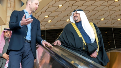 Prince William departs Riyadh, and the Deputy Governor of the region bids him farewell