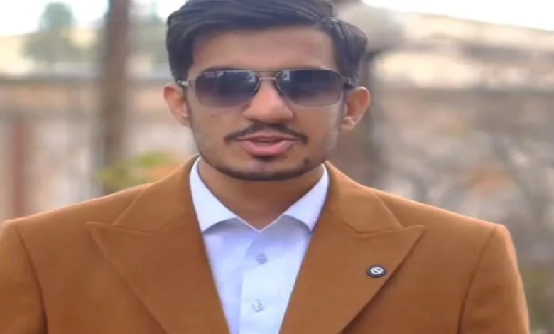 إقالة مسؤول إيراني بعد هتاف "الموت لخامنئي" بالخطأ على الهواء