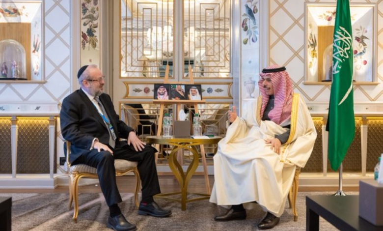 وزير الخارجية السعودي يبحث التسامح مع المبعوث الأمريكي في ميونخ