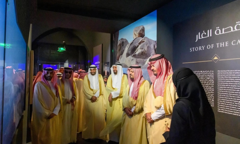 The city's governor inaugurates the "Hijra in the Footsteps of the Prophet" exhibition next to the Quba Mosque