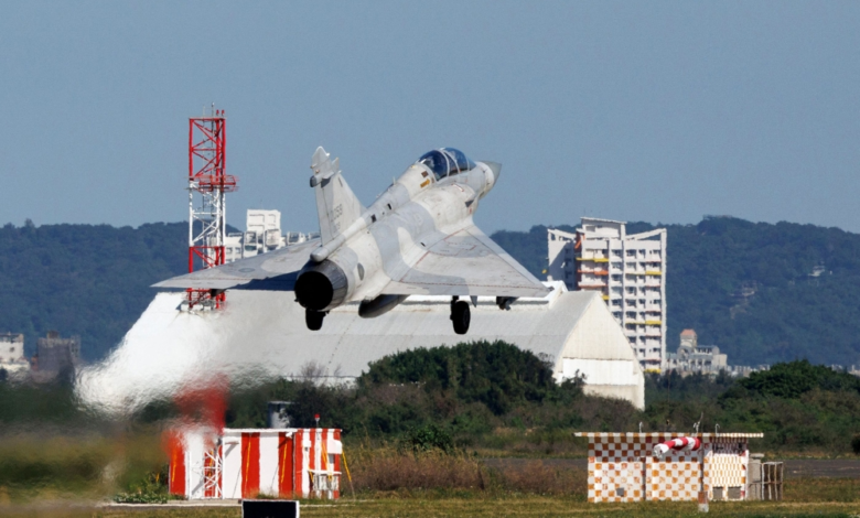 ترامب يقرر قريباً بشأن تسليح تايوان رغم تحذيرات الصين