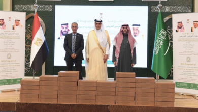 السعودية تسلم مصر 10 أطنان تمور هدية خادم الحرمين