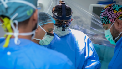 التخصصي يسجل أول حالة عالمية لـ 7 تدخلات قلبية بالروبوت