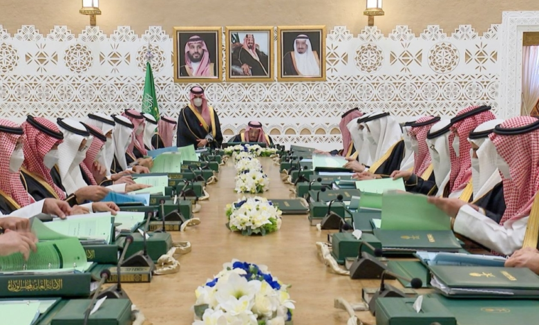 مجلس الوزراء يهنئ برمضان: استقبال 19.5 مليون معتمر في 2025