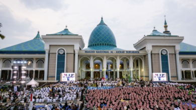 21 ألف صائم بإندونيسيا على موائد خادم الحرمين الشريفين