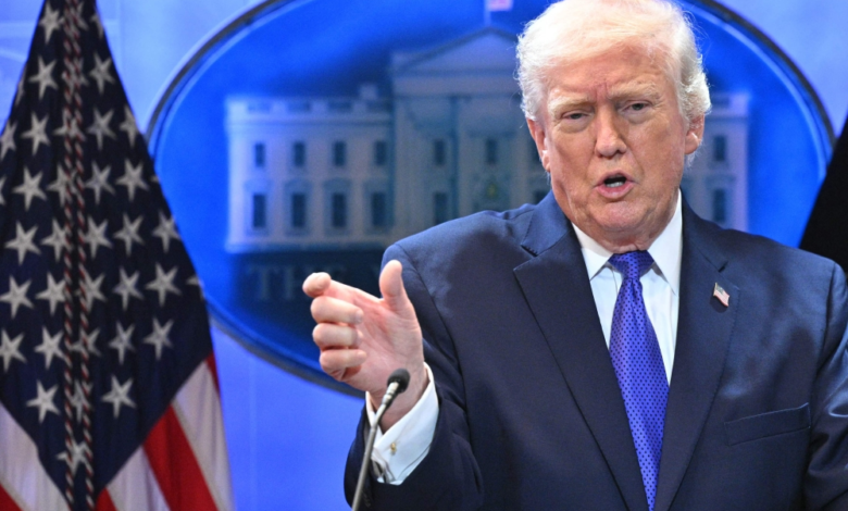 Gunman killed while trying to break into Trump's Mar-a-Lago residence