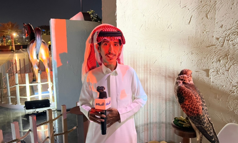 الصقور في يوم التأسيس.. رمز العزة وتجسيد للهوية الوطنية