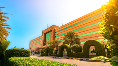 نجاح زراعة صمام داخل صمام لمسنة في مكة دون جراحة