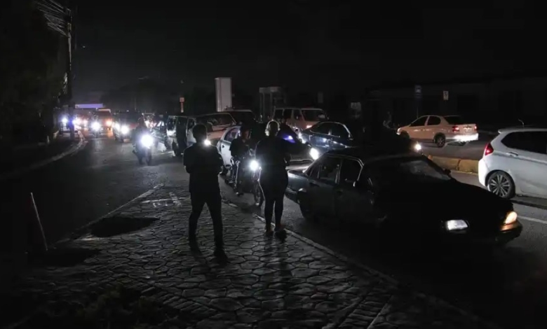 انقطاع الكهرباء في الدومينيكان يغرق البلاد في الظلام