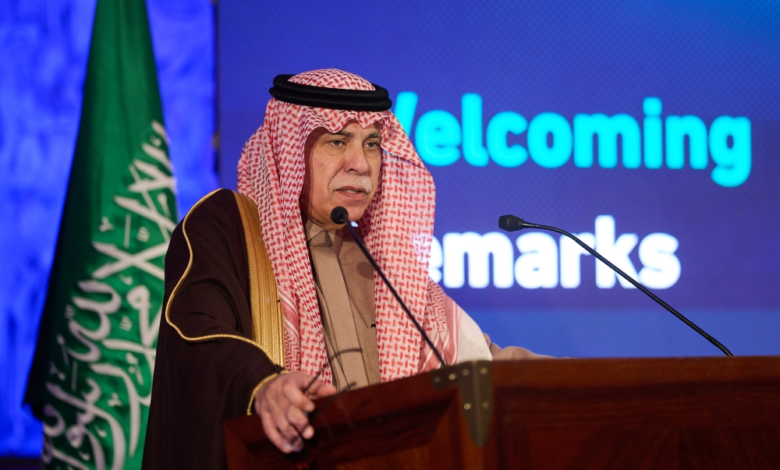 القصبي: دمج مركزي التنافسية والأعمال لتعزيز بيئة الاستثمار