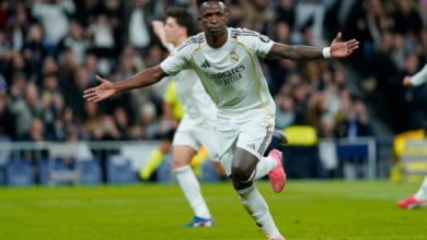 ريال مدريد يهزم سوسيداد 4-1 ويتصدر الدوري الإسباني مؤقتاً