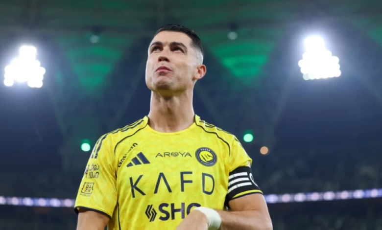 لماذا يتحدث كريستيانو رونالدو مع نفسه؟ تحليل نفسي يكشف السر