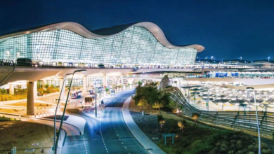 اعتداءات إيران على دول الخليج: استهداف المطارات وتداعيات الأمن الإقليمي