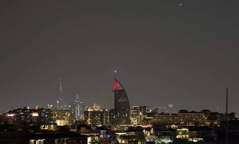 الدفاعات الإماراتية تعترض 9 صواريخ و109 مسيّرات بنجاح