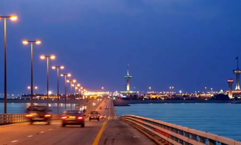 طرق حيوية تربط السعودية بدول الخليج: الأهمية والتأثير