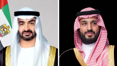 ولي العهد السعودي ورئيس الإمارات يبحثان تطورات المنطقة