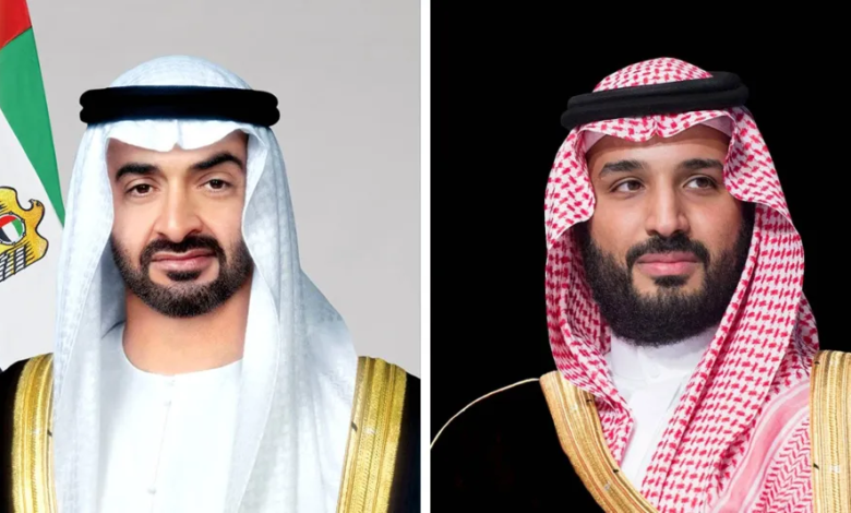 ولي العهد السعودي ورئيس الإمارات يبحثان تطورات المنطقة