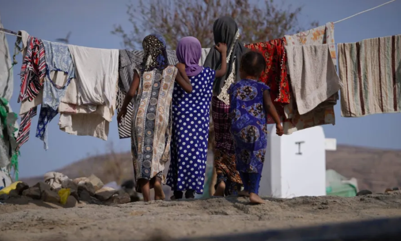 تهديد الحوثيين بالحرب وتفاقم الأزمة الإنسانية في اليمن