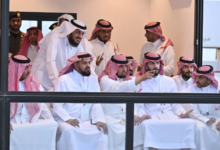 السعودية والإمارات تعلنان الجمعة أول أيام عيد الفطر المبارك