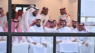 السعودية والإمارات تعلنان الجمعة أول أيام عيد الفطر المبارك