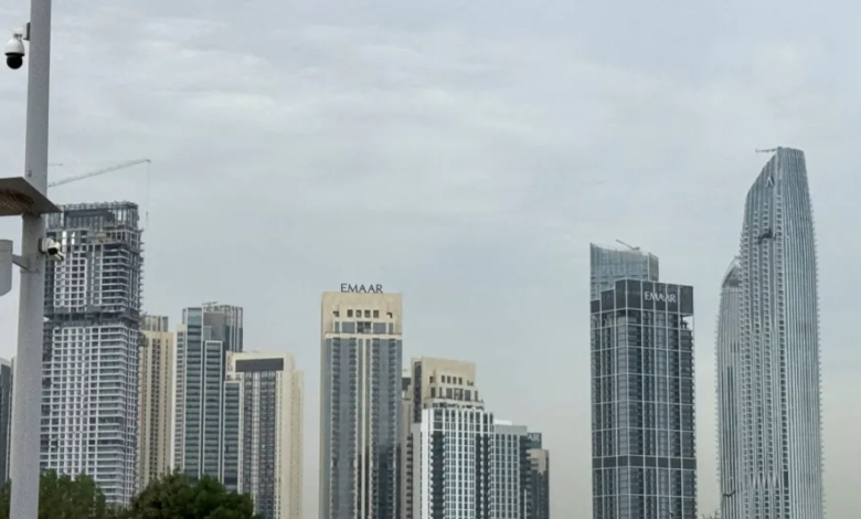 الإمارات تتصدى بنجاح لـ 5 صواريخ و17 مسيرة إرهابية