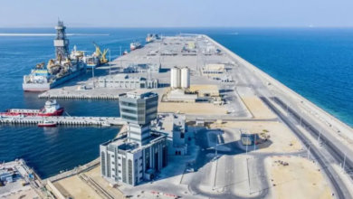 سلطنة عُمان تدين الحرب والتصعيد العسكري في المنطقة