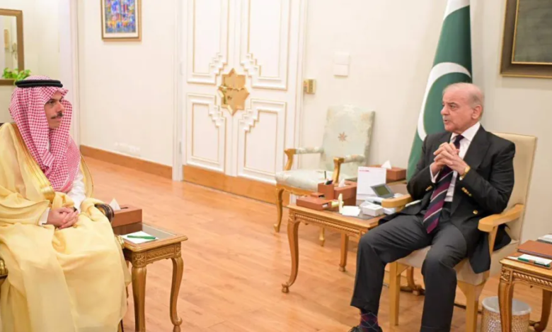 السعودية وباكستان: جهود مشتركة بشأن تطورات المنطقة