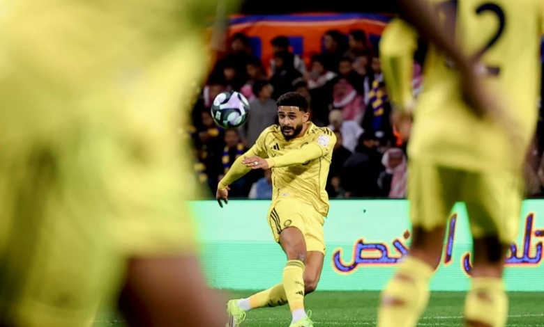 العمري ينهي نظافة شباك النصر في دوري روشن رغم الفوز