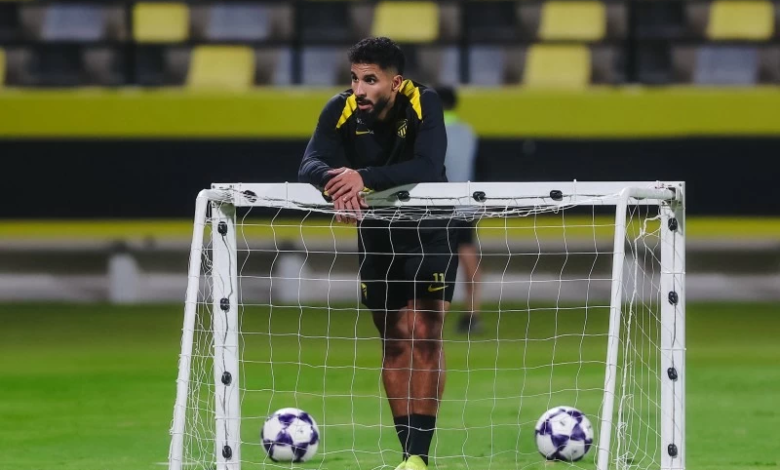 الاتحاد يستعيد الجليدان والشهري قبل ديربي جدة ضد الأهلي