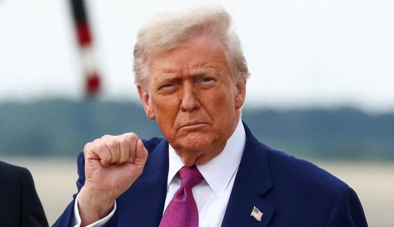 ترمب يتوقع هبوط أسعار النفط بعد عمليات إيران - تفاصيل