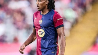 إصابات برشلونة: كوندي وبالدي يغادران قمة الكأس وفليك ينفجر غضباً