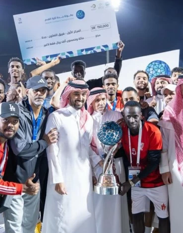 وزير الرياضة يهنئ التعاون ببطولة جدة 2026 بحضور رسمي