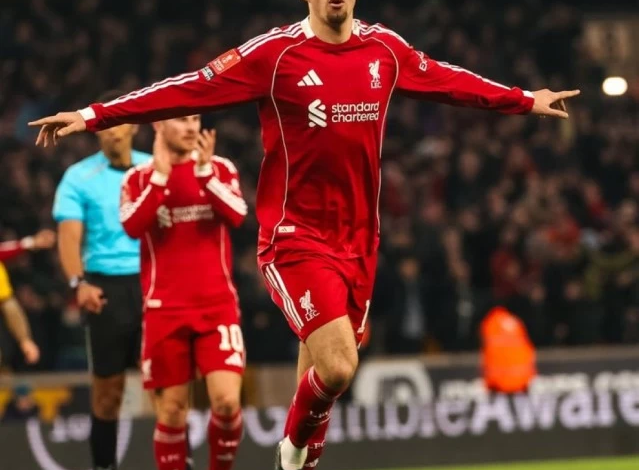 ليفربول يهزم وولفرهامبتون 3-1 ويتأهل لربع نهائي الكأس