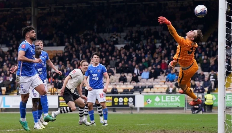 بورت فايل يقصي سندرلاند ويبلغ ربع نهائي كأس إنجلترا تاريخياً