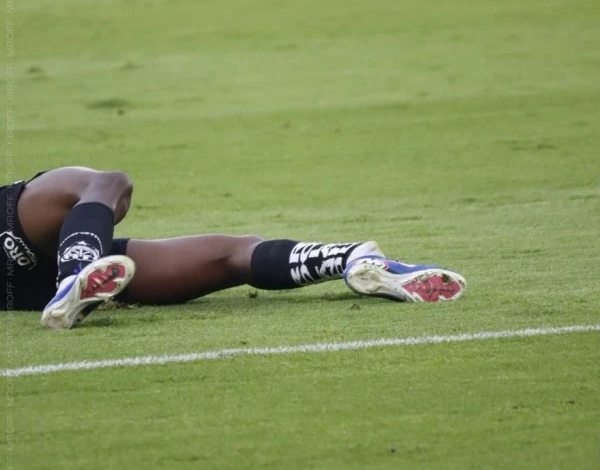 إصابة مروعة في الدوري الإكوادوري: تفاصيل طرد برايان نيغرو