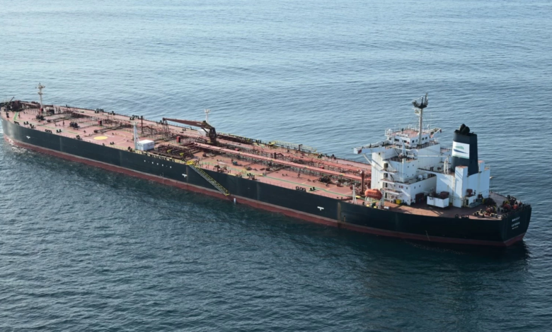 أمريكا ترفع الغطاء عن النفط الروسي مؤقتاً لاستقرار الأسواق