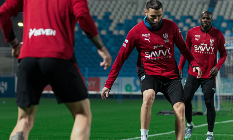 Al-Hilal vs. Al-Fateh match in the Roshan League: Lineups and date