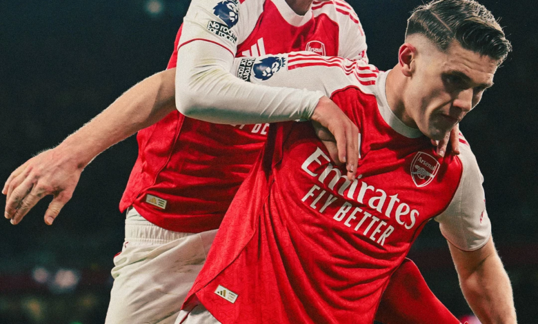 آرسنال يهزم إيفرتون ويعزز صدارته للدوري الإنجليزي