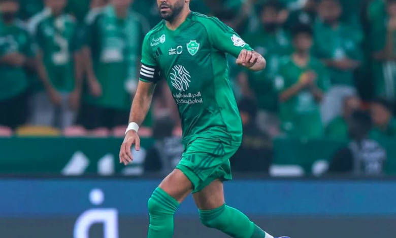 رياض محرز أمام الهلال: عقدة التسجيل ومفارقة الأرقام