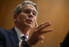 هل تلجأ أمريكا لسحب الاحتياطي النفطي لاحتواء الأسعار؟